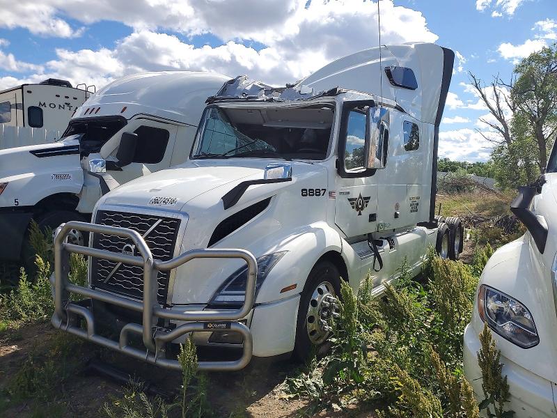 56274516 :رقم المزاد ، 4V4NC9EH7SN684085 vin ، 2025 Volvo Vnl مزاد بيع