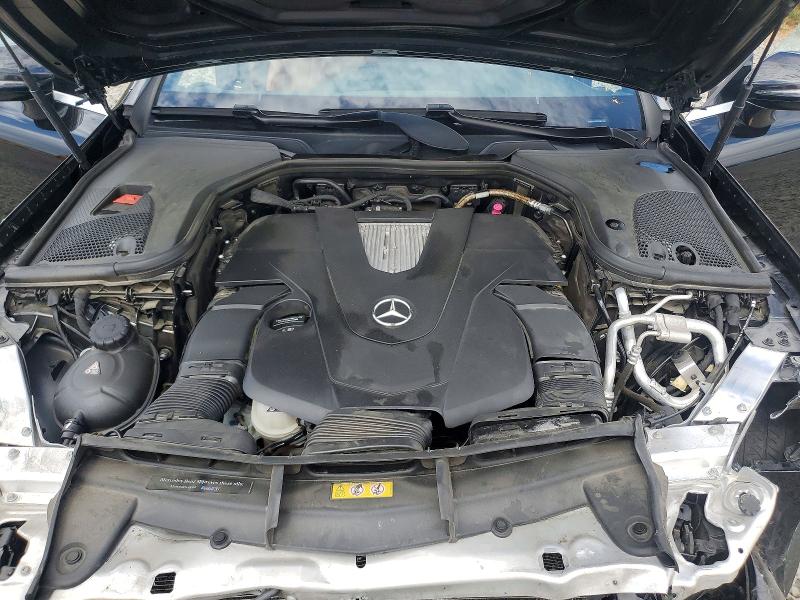58145626 :رقم المزاد ، WDD1K6GB8JF047452 vin ، 2018 Mercedes-benz E مزاد بيع