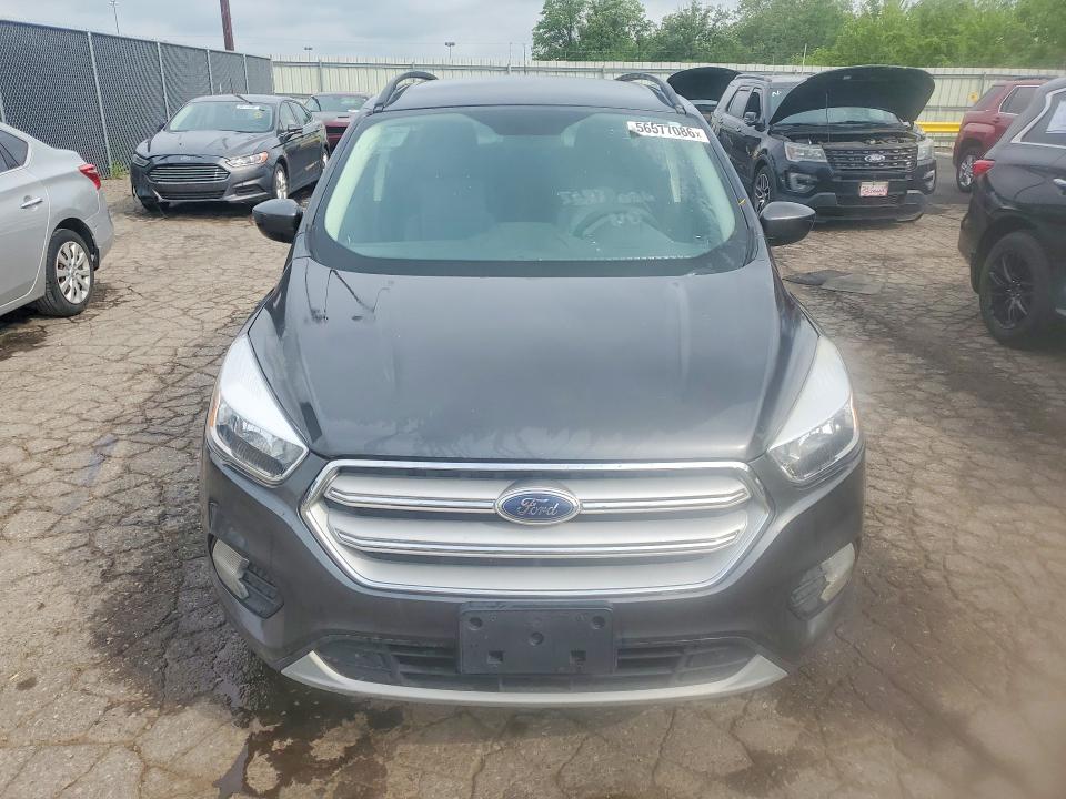 2018 Ford Escape მანქანა იყიდება აუქციონზე, vin: 1FMCU0GD3JUC35380, აუქციონის ნომერი: 56577086