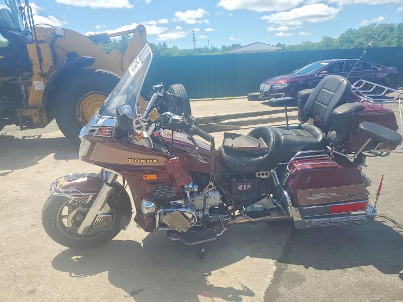 55978116 :رقم المزاد ، 1HFSC1423HA308633 vin ، 1987 Honda Gl1200 مزاد بيع