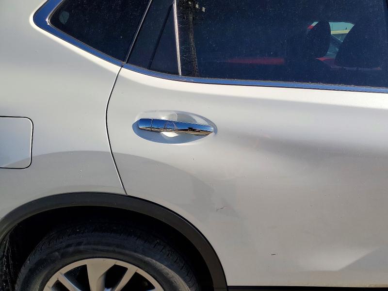 2015 Nissan Rogue მანქანა იყიდება აუქციონზე, vin: 5N1AT2MV0FC830204, აუქციონის ნომერი: 55724346