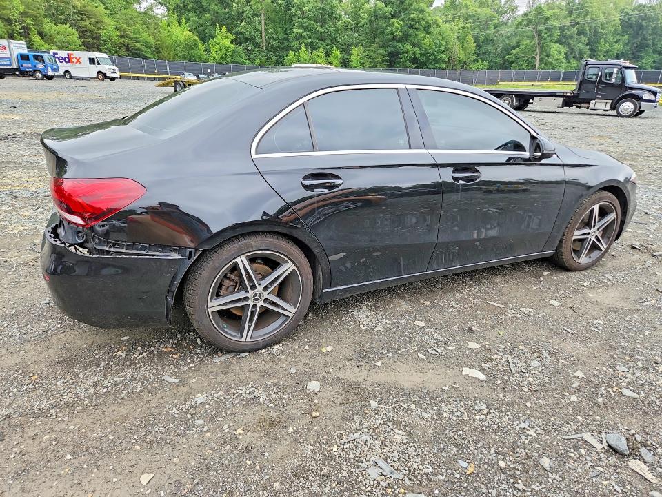 2019 Mercedes-benz A მანქანა იყიდება აუქციონზე, vin: WDD3G4EB1KW025988, აუქციონის ნომერი: 57450326