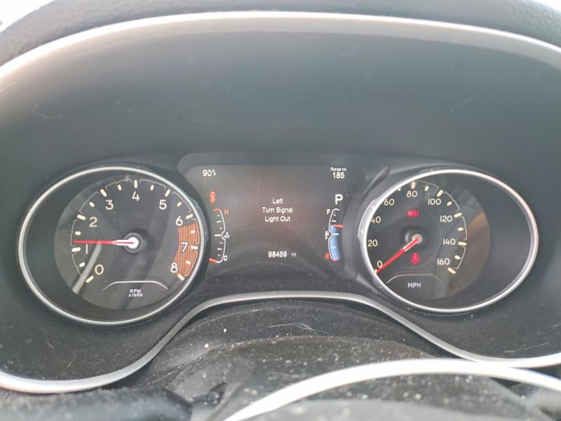 55420076 :رقم المزاد ، 3C4NJDCBXJT245206 vin ، 2018 Jeep Compass مزاد بيع