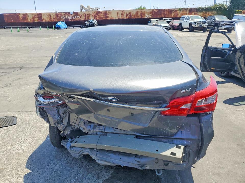 56148366 :رقم المزاد ، 3N1AB7AP7KY405920 vin ، 2019 Nissan Sentra مزاد بيع
