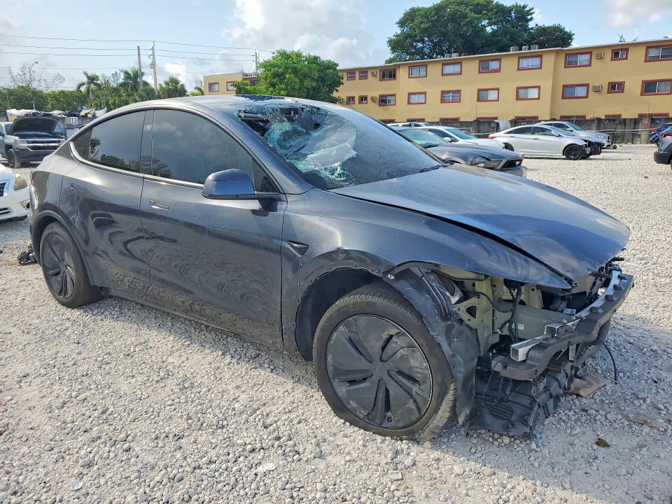 Продажа на аукционе авто 2026 Tesla Model Y, vin: 7SAYGDED5TA476882, номер лота: 58977946
