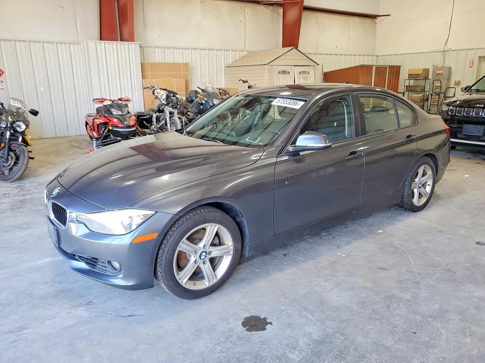 57553086 :رقم المزاد ، WBA3B5C54EF599949 vin ، 2014 Bmw 328 مزاد بيع