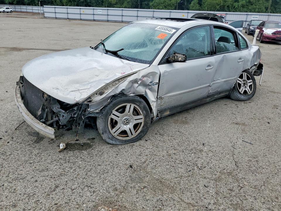 Aukcja sprzedaży 2000 Volkswagen Passat, vin: WVWUH23B1YE395338, numer aukcji: 58950646