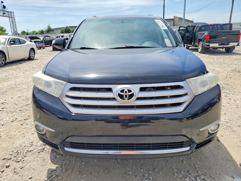 Auction sale of the 2011 Toyota Highlander, vin: 5TDBK3EH9BS091093, lot number: 56412136