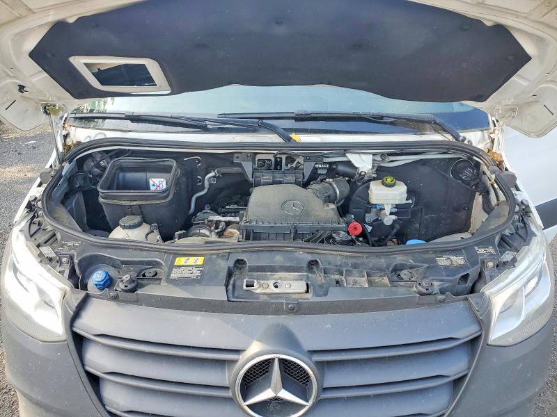 57048946 :رقم المزاد ، W1Y4NDHY3RP725788 vin ، 2024 Mercedes-benz Sprinter مزاد بيع