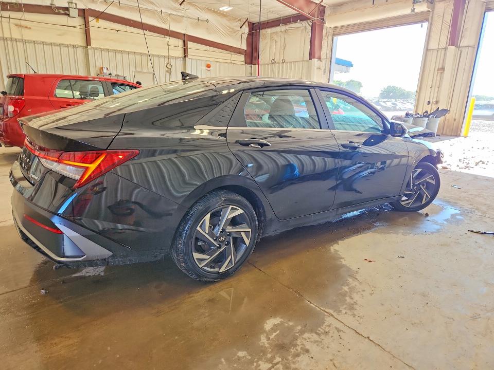 Продаж на аукціоні авто 2025 Hyundai Elantra, vin: KMHLP4DG0SU045924, номер лоту: 57031556