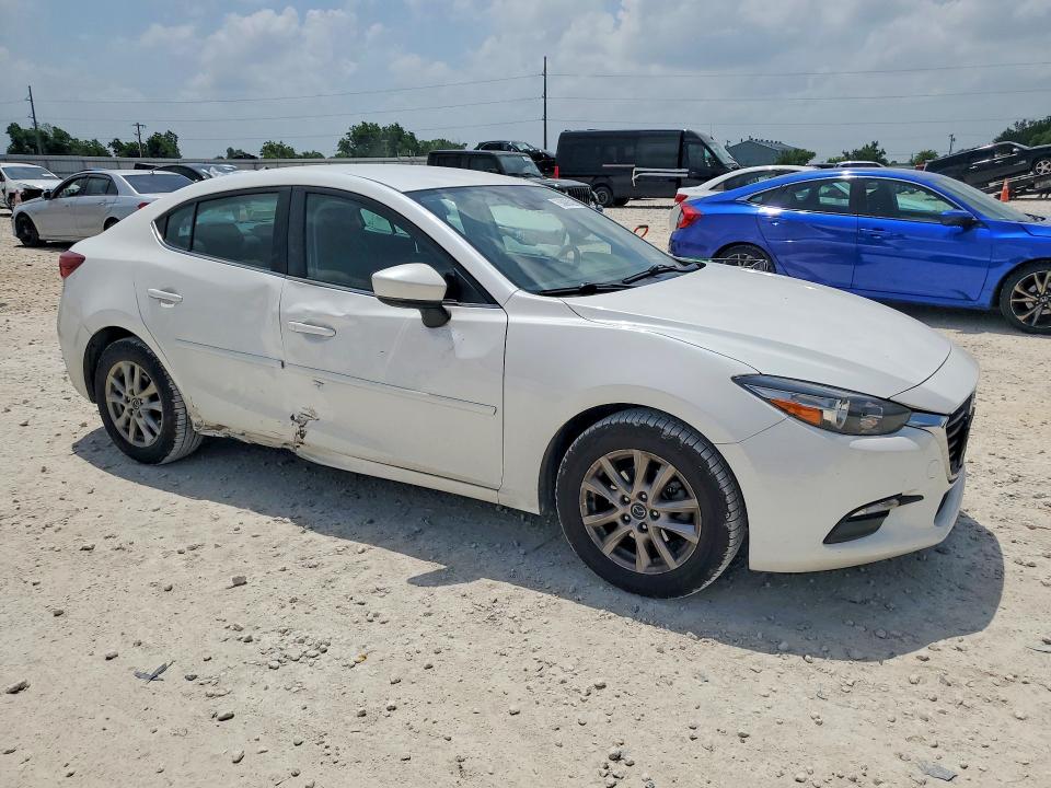 55898426 :رقم المزاد ، 3MZBN1U78JM228024 vin ، 2018 Mazda 3 مزاد بيع