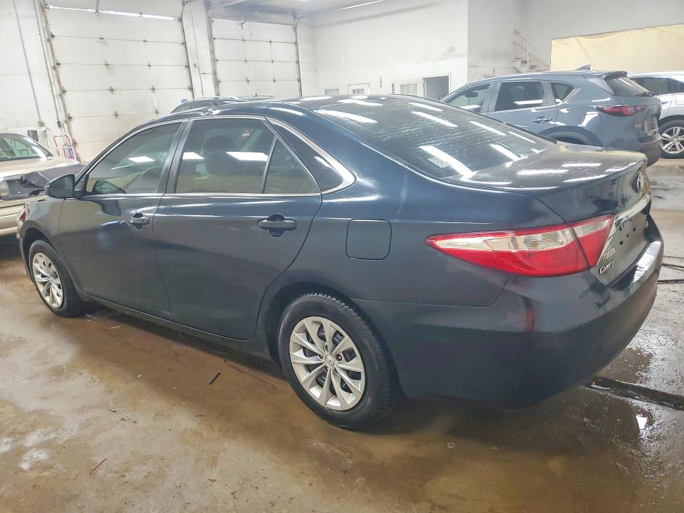 56635616 :رقم المزاد ، 4T1BF1FK1HU754157 vin ، 2017 Toyota Camry مزاد بيع
