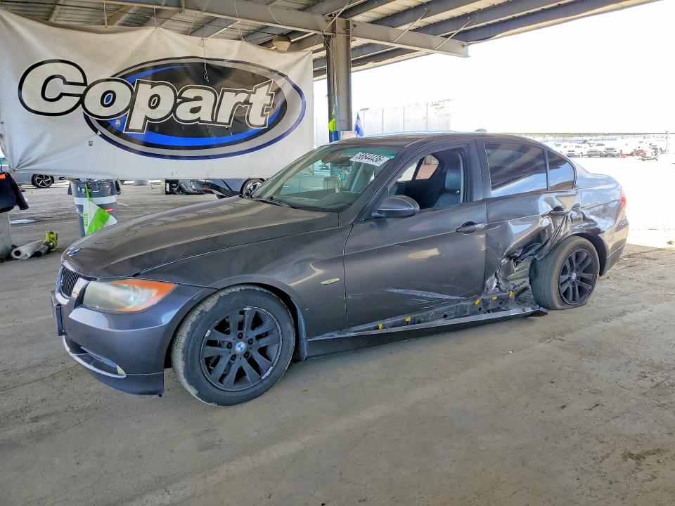 58644436 :رقم المزاد ، WBAVB135X6PT16645 vin ، 2006 Bmw 325 مزاد بيع