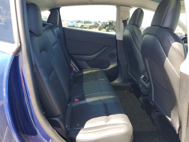 56253726 :رقم المزاد ، 5YJYGDEE5MF153264 vin ، 2021 Tesla Model Y مزاد بيع