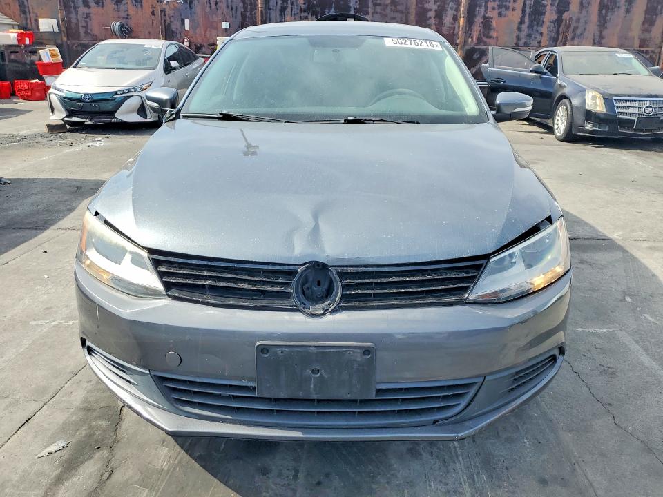 56275216 :رقم المزاد ، 3VWD17AJ0EM230279 vin ، 2014 Volkswagen Jetta مزاد بيع