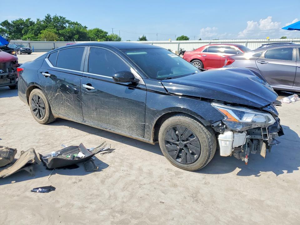 55526156 :رقم المزاد ، 1N4BL4BV3LC247490 vin ، 2020 Nissan Altima مزاد بيع