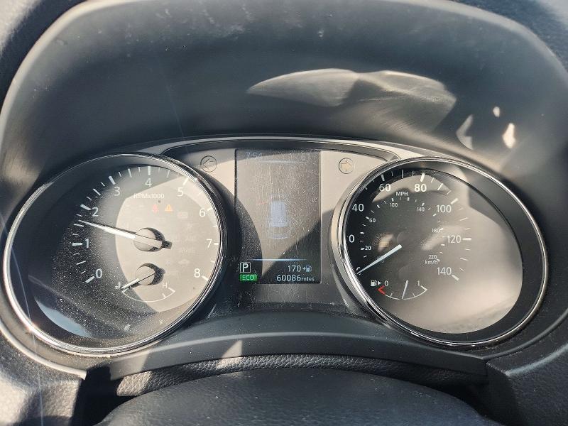 55819546 :رقم المزاد ، KNMAT2MT8HP607259 vin ، 2017 Nissan Rogue مزاد بيع