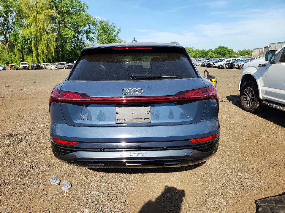 Продажа на аукционе авто 2024 Audi Q8 E-tron, vin: WA15AAGE7RB021708, номер лота: 56295186