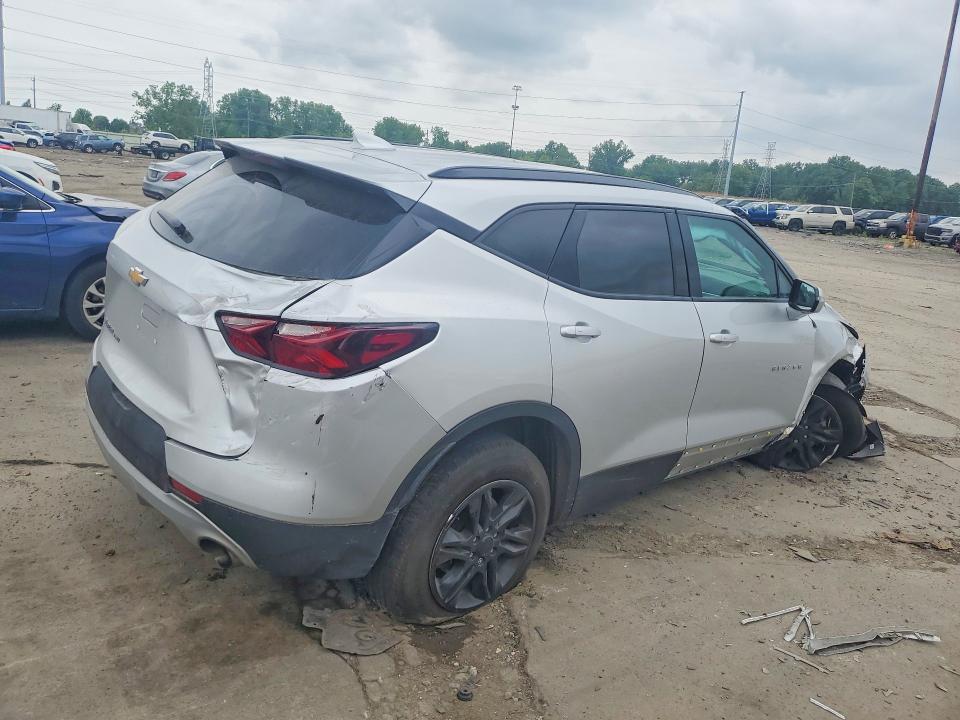 56878596 :رقم المزاد ، 3GNKBHR41MS550160 vin ، 2021 Chevrolet Blazer مزاد بيع