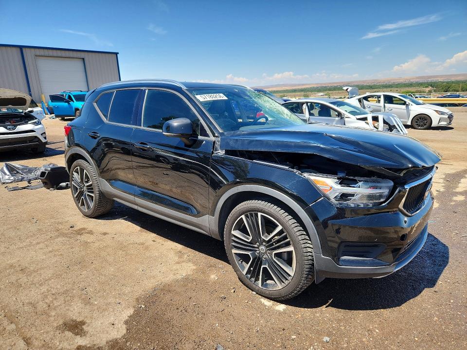 2020 Volvo Xc40 მანქანა იყიდება აუქციონზე, vin: YV4162UK9L2263300, აუქციონის ნომერი: 57180256
