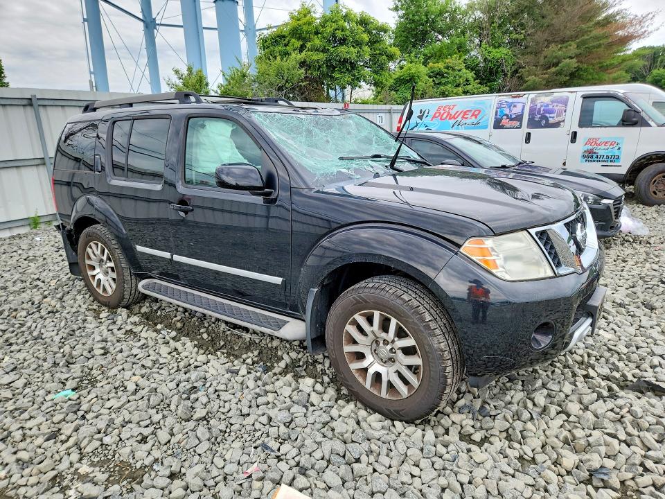 58795186 :رقم المزاد ، 5N1AR1NB8BC605097 vin ، 2011 Nissan Pathfinder مزاد بيع