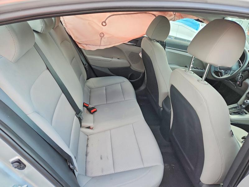 2018 Hyundai Elantra მანქანა იყიდება აუქციონზე, vin: 5NPD74LF2JH278245, აუქციონის ნომერი: 57127176
