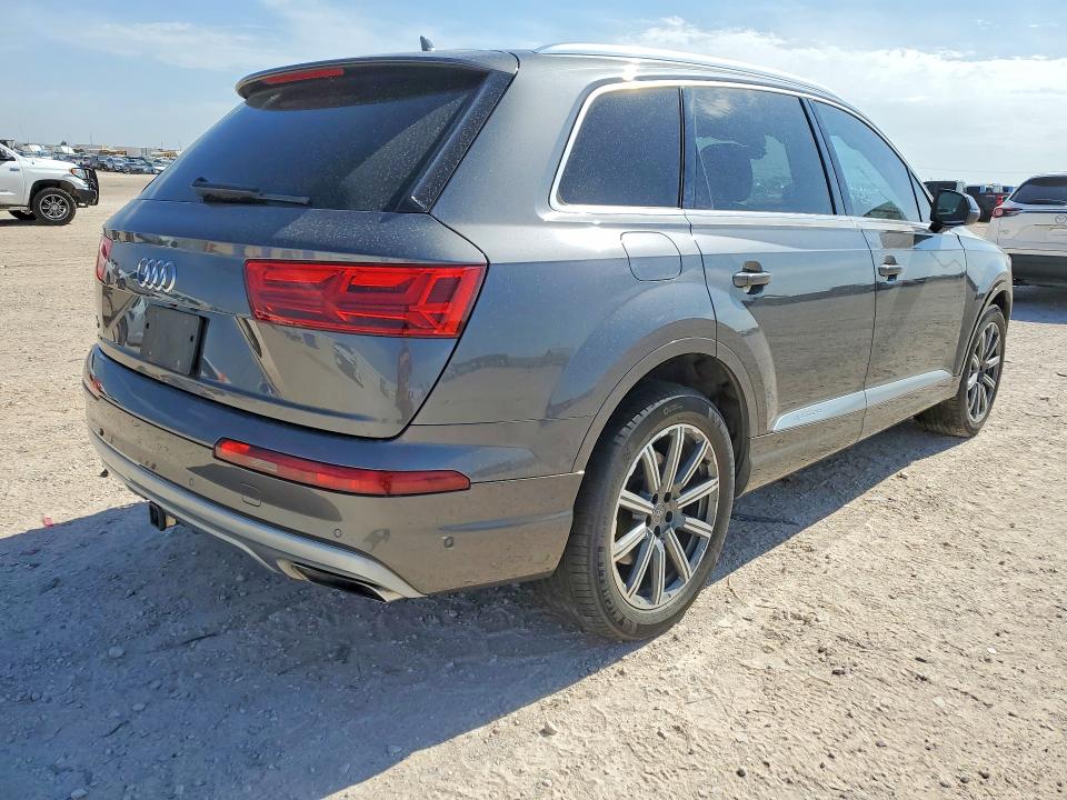 58963736 :رقم المزاد ، WA1LAAF70KD000140 vin ، 2019 Audi Q7 مزاد بيع