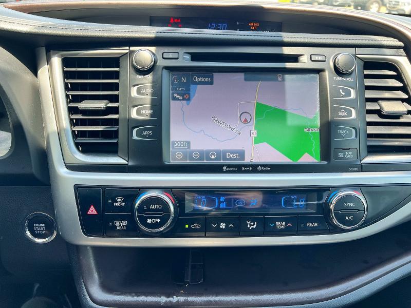 Продажа на аукционе авто 2019 Toyota Highlander, vin: 5TDKZRFH8KS566312, номер лота: 56324136