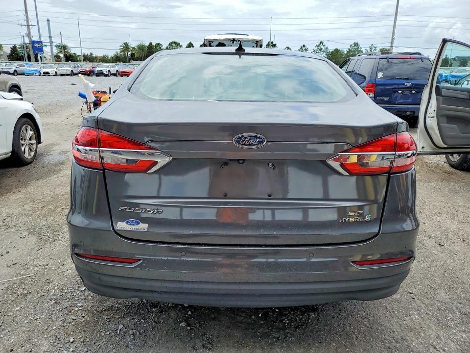 2019 Ford Fusion მანქანა იყიდება აუქციონზე, vin: 3FA6P0LUXKR125522, აუქციონის ნომერი: 55889426