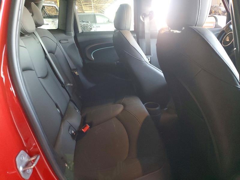 58151966 :رقم المزاد ، WMW53DK06N2P86610 vin ، 2022 Mini Cooper مزاد بيع