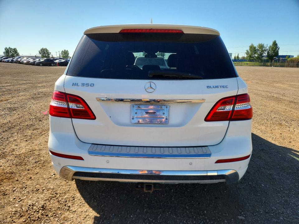 Продажа на аукционе авто 2015 Mercedes-benz Ml, vin: 4JGDA2EB3FA556113, номер лота: 58761276