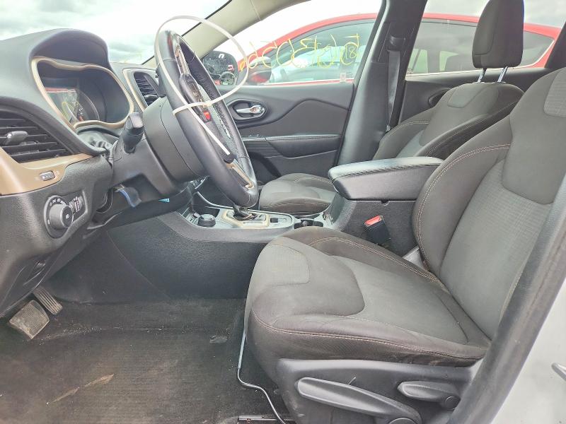56130566 :رقم المزاد ، 1C4PJMCB8GW153037 vin ، 2016 Jeep Cherokee مزاد بيع