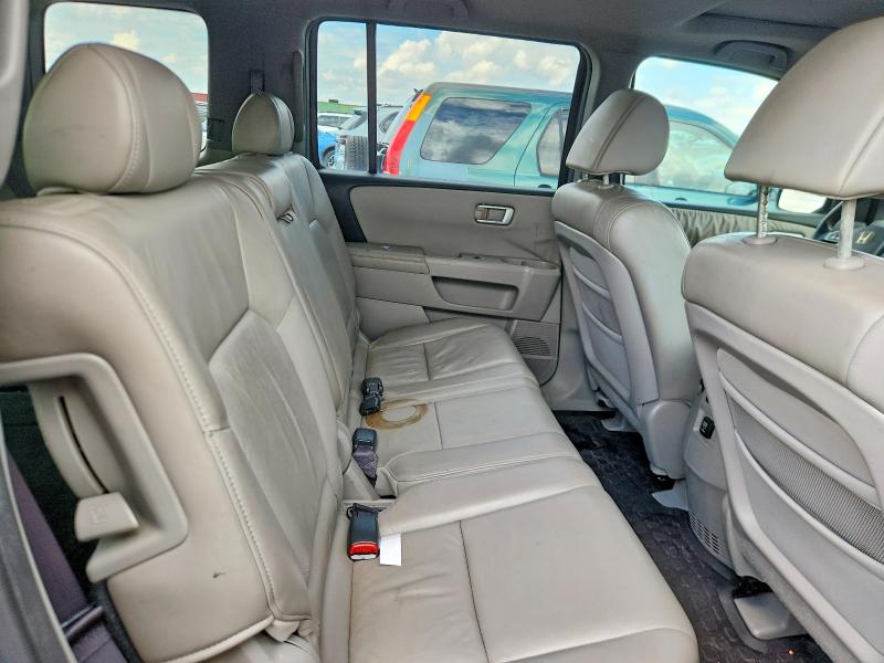 53304576 :رقم المزاد ، 5FNYF3H77BB005124 vin ، 2011 Honda Pilot مزاد بيع
