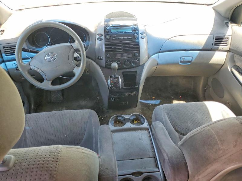 57557776 :رقم المزاد ، 5TDZK23C38S106308 vin ، 2008 Toyota Sienna مزاد بيع