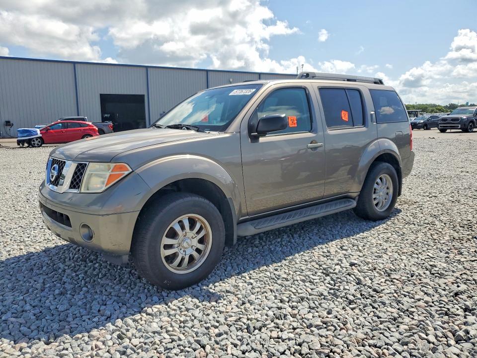 57767326 :رقم المزاد ، 5N1AR18W55C755249 vin ، 2005 Nissan Pathfinder مزاد بيع