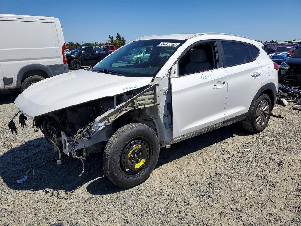 55415666 :رقم المزاد ، KM8J33A45JU694608 vin ، 2018 Hyundai Tucson مزاد بيع
