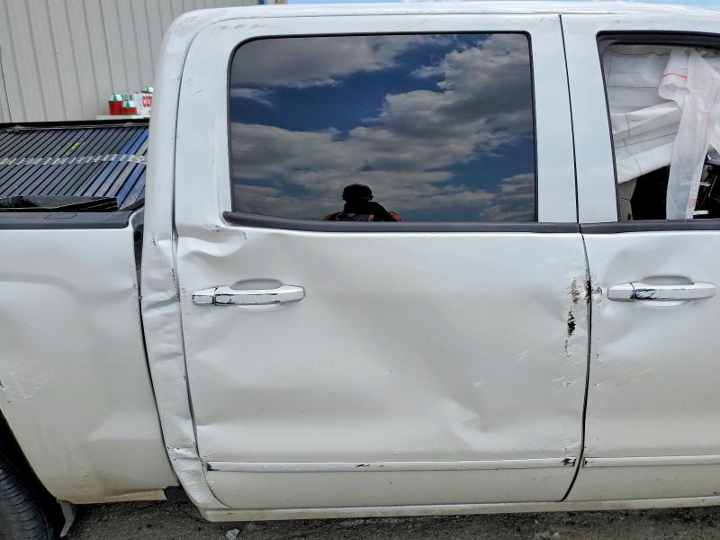 Продаж на аукціоні авто 2018 Chevrolet Silverado, vin: 3GCUCRER0JG278334, номер лоту: 57494256