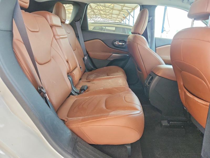 58725856 :رقم المزاد ، 1C4PJMJX0KD161166 vin ، 2019 Jeep Cherokee مزاد بيع