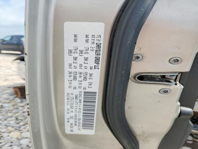 58700046 :رقم المزاد ، 1D7RV1GT7AS186095 vin ، 2010 Dodge Ram 1500 مزاد بيع