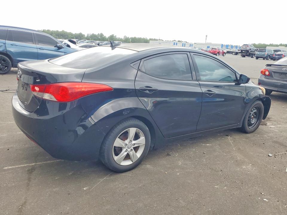 2013 Hyundai Elantra მანქანა იყიდება აუქციონზე, vin: 5NPDH4AE4DH337744, აუქციონის ნომერი: 57911906