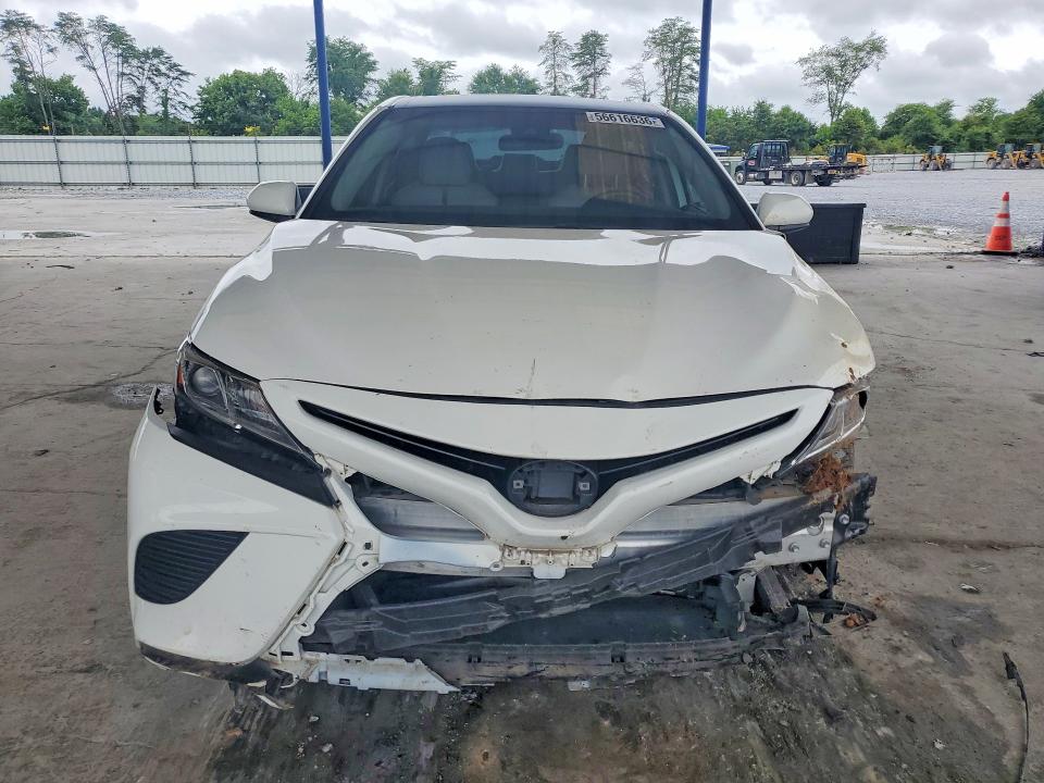 Продаж на аукціоні авто 2018 Toyota Camry, vin: JTNB11HK7J3032134, номер лоту: 56616636