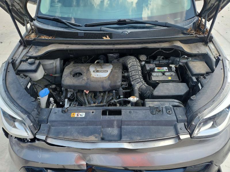 58315476 :رقم المزاد ، KNDJX3AA2J7607325 vin ، 2018 Kia Soul مزاد بيع