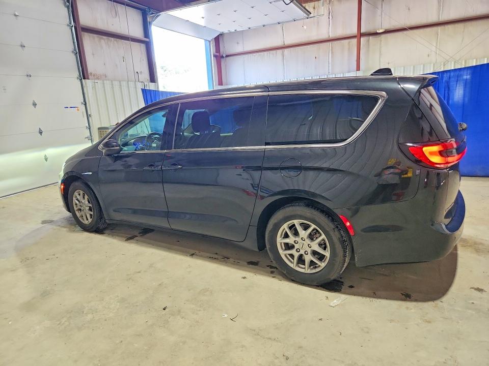 2023 Chrysler Pacifica მანქანა იყიდება აუქციონზე, vin: 2C4RC1BG5PR623368, აუქციონის ნომერი: 56492156