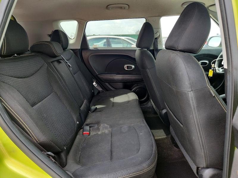 57680146 :رقم المزاد ، KNDJP3A58F7750497 vin ، 2015 Kia Soul مزاد بيع