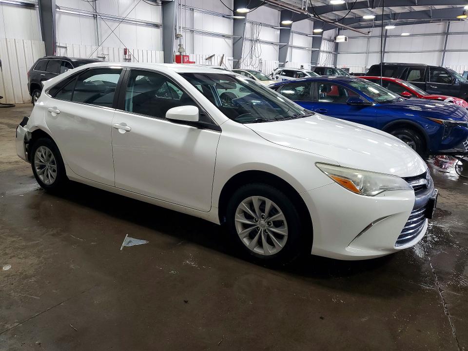 57149246 :رقم المزاد ، 4T1BF1FK2GU563555 vin ، 2016 Toyota Camry مزاد بيع