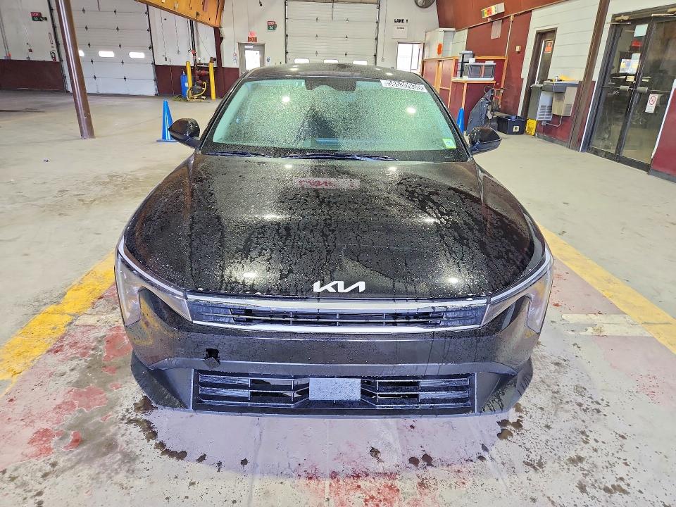 2025 Kia K4 მანქანა იყიდება აუქციონზე, vin: 3KPFT4DE8SE097117, აუქციონის ნომერი: 58530936