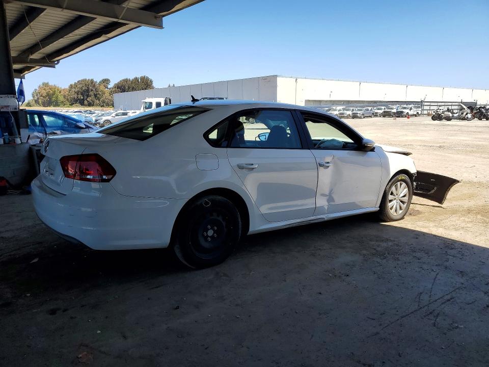 2012 Volkswagen Passat მანქანა იყიდება აუქციონზე, vin: 1VWAH7A31CC066944, აუქციონის ნომერი: 55469986