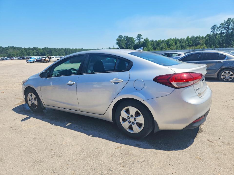 2017 Kia Forte მანქანა იყიდება აუქციონზე, vin: 3KPFK4A70HE031520, აუქციონის ნომერი: 55962956