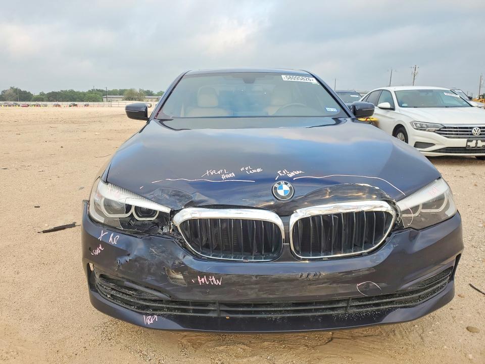 58095826 :رقم المزاد ، WBAJA5C39HG894391 vin ، 2017 Bmw 530 مزاد بيع