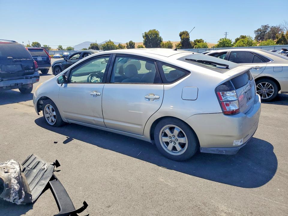 85792485 :رقم المزاد ، JTDKB20UX57041221 vin ، 2005 Toyota Prius مزاد بيع
